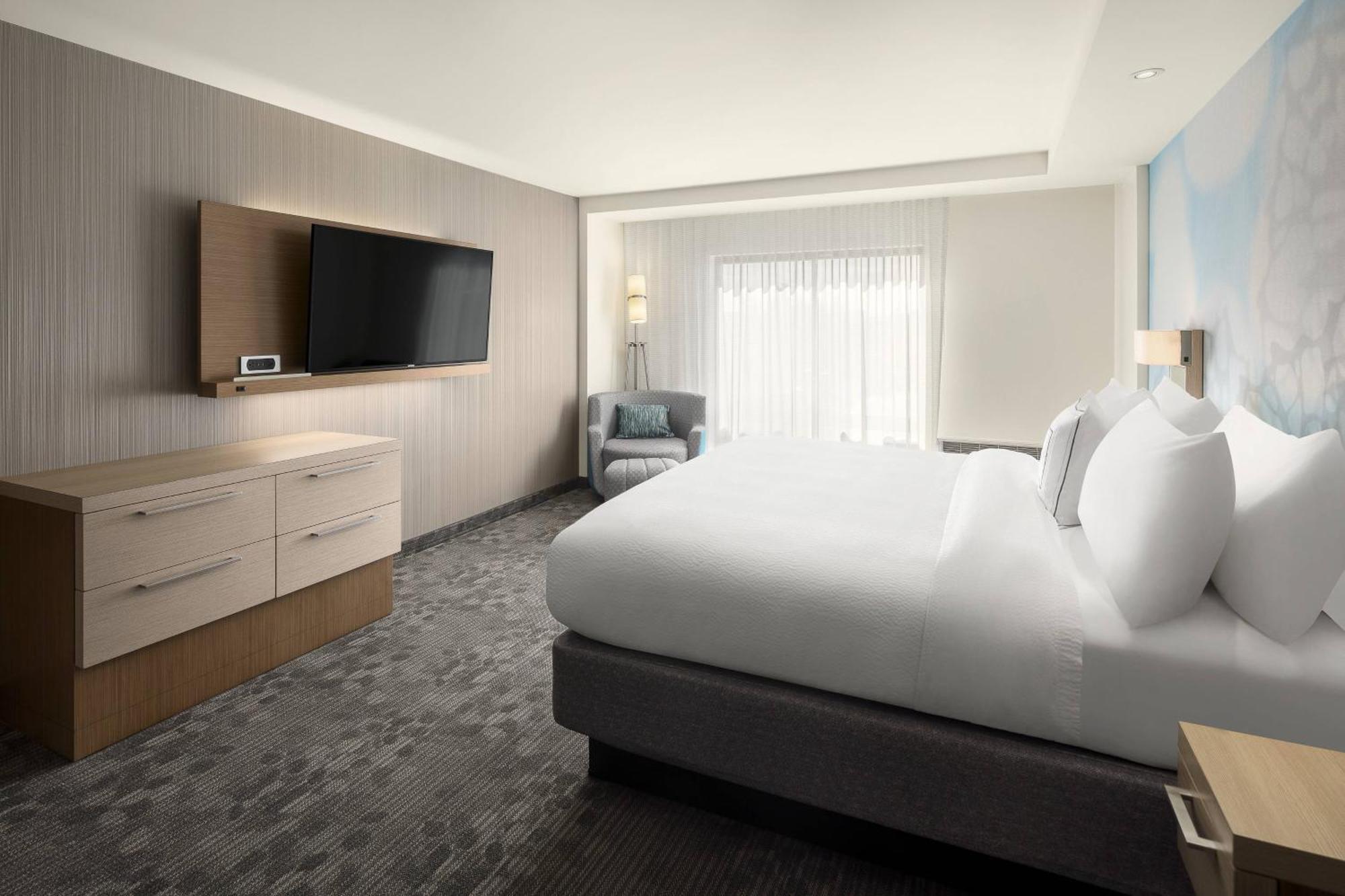 Готель Courtyard By Marriott Seattle Northgate Екстер'єр фото